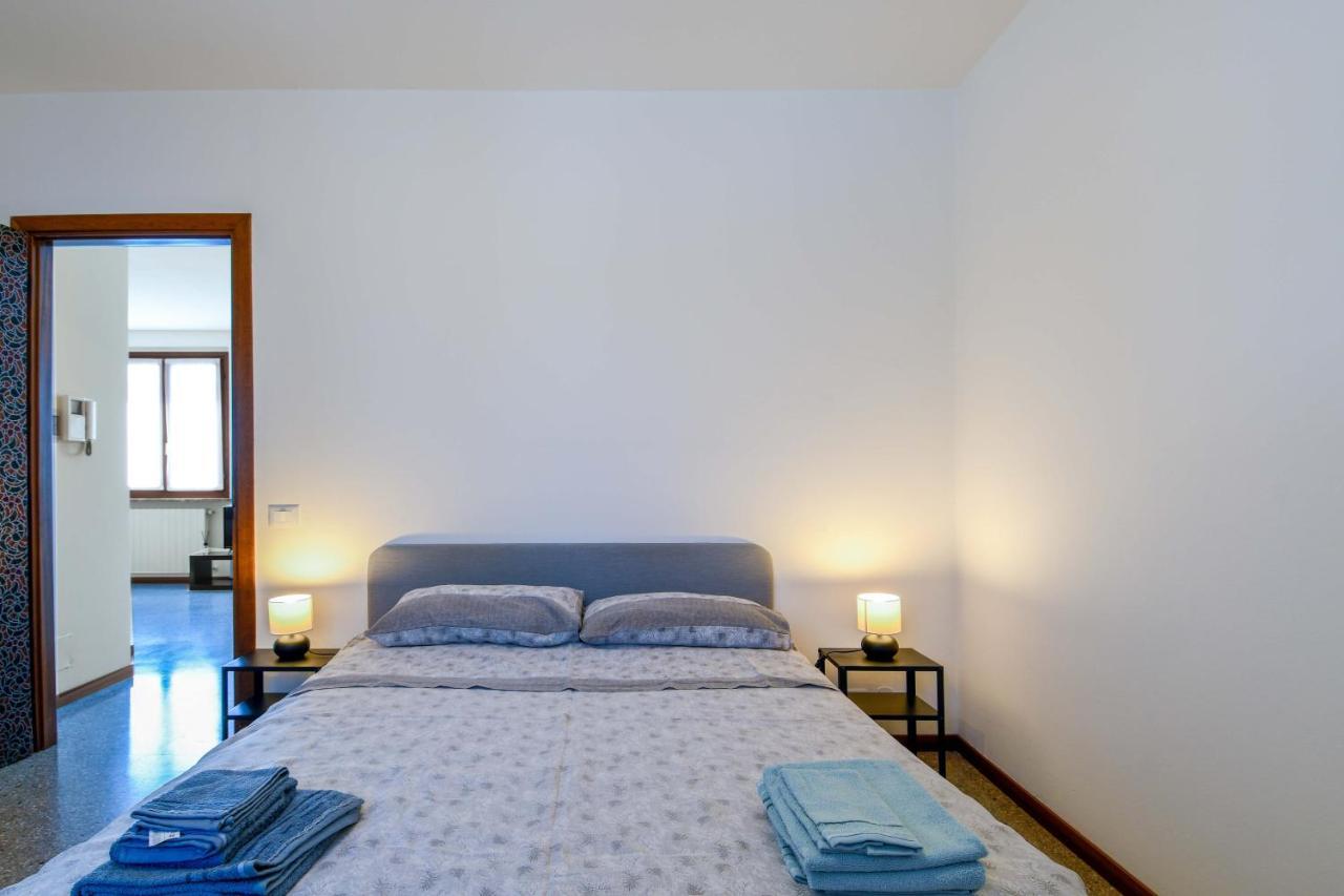 Ferienwohnung Sole Albano Sant'alessandro Exterior foto